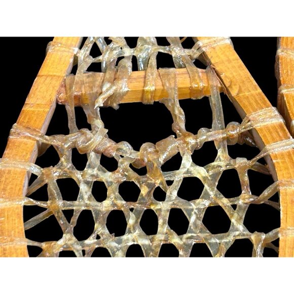VTG Pair of Salesman's Sample Child Size Snowshoes Cabin Mountain Home Decor 20" - Picture 11 of 13